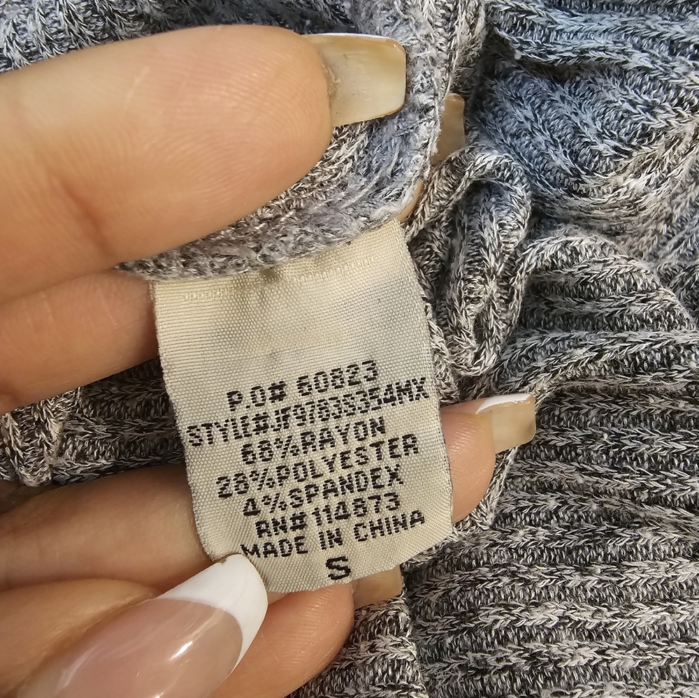 Chance Or Fate Oversized Mockneck Tunic Sweater Knit Gray Pullover Size Small - Picture 14 of 14